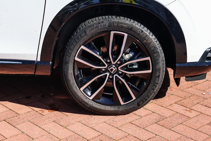 2023 Honda HR-V e:HEV L