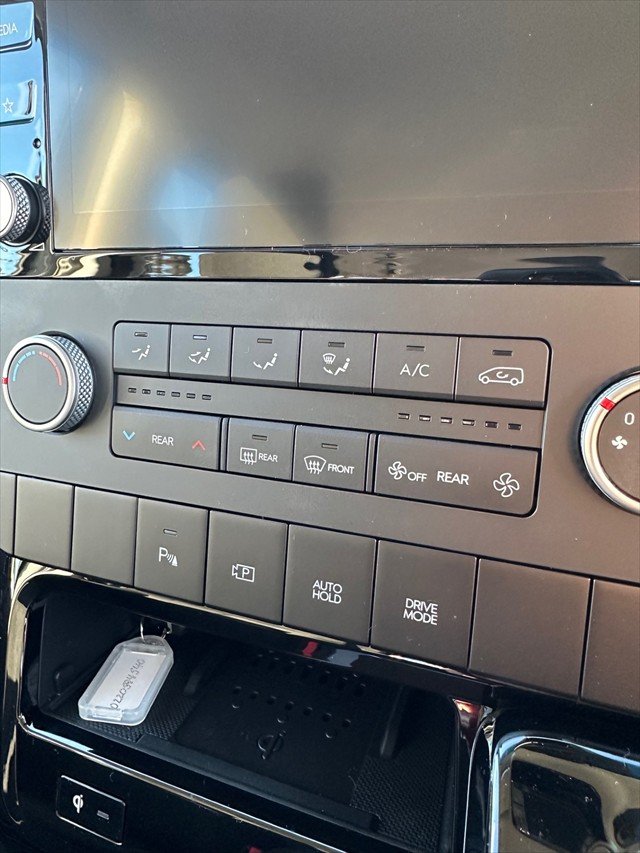 2025 Hyundai STARIA