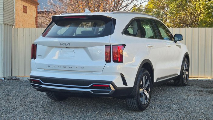 2022 Kia Sorento Sport