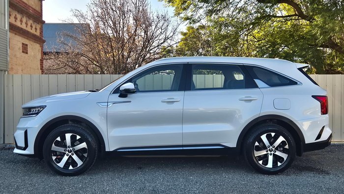 2022 Kia Sorento Sport