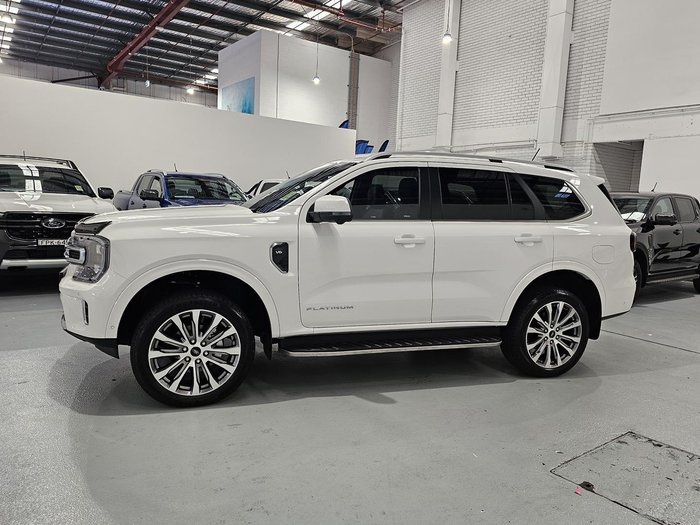2023 Ford Everest Platinum