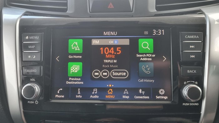 2021 Nissan Navara ST-X
