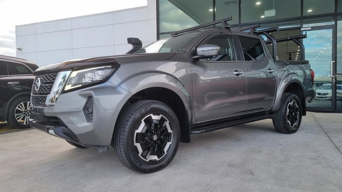 2021 Nissan Navara ST-X