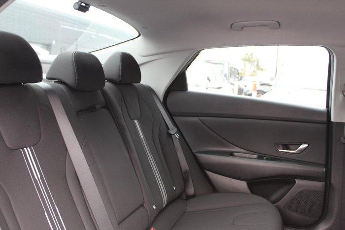 2025 Hyundai i30 Hybrid