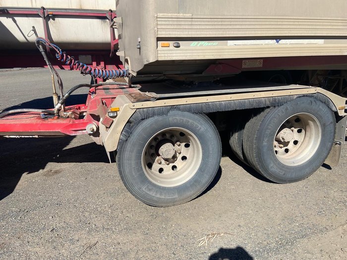 2014 OPhee Grain Tippers