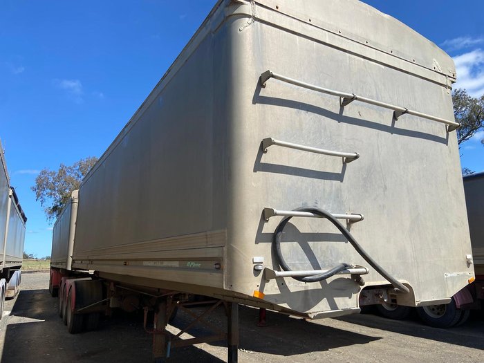 2014 OPhee Grain Tippers