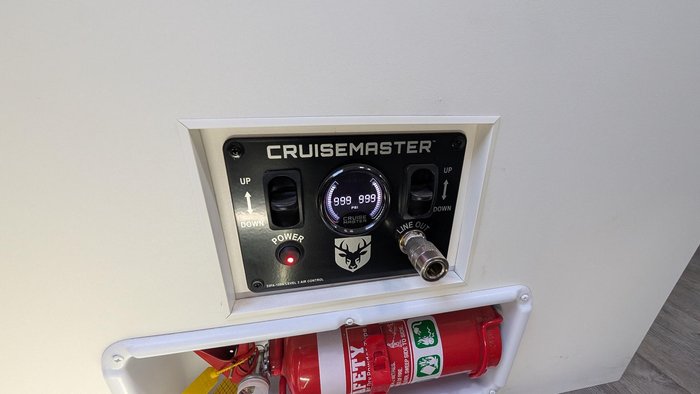 2025 JB Caravans 14' Gator Off Road Hybrid