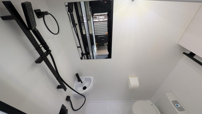 2025 JB Caravans 14' Gator Off Road Hybrid