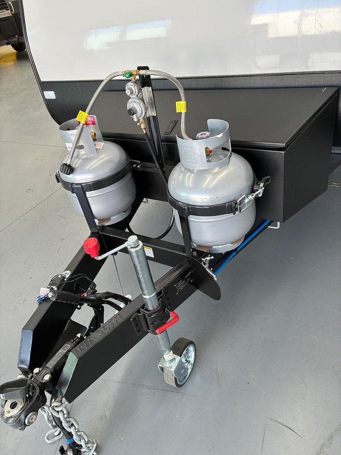 2025 Traveller Destination Track 20