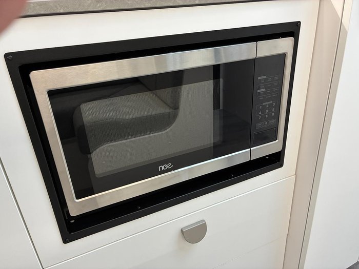 2025 Traveller Destination Track 20