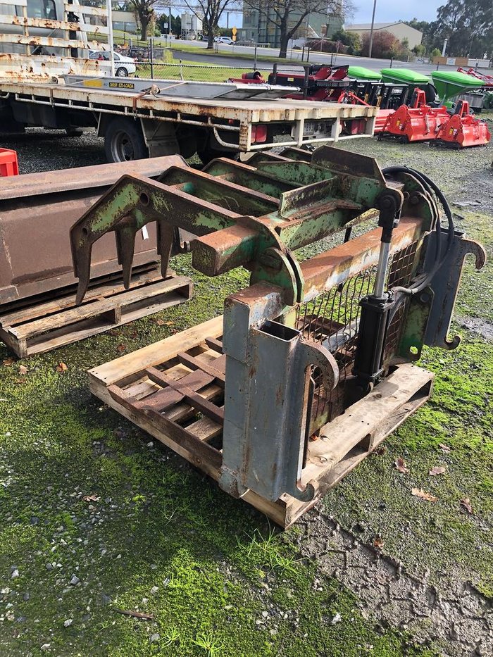 0 Silo Grab Burder Hitch