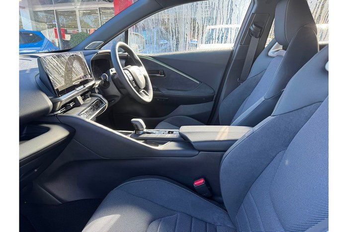 2024 Toyota Yaris SX Hybrid