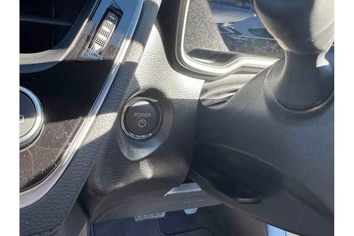 2025 Toyota Corolla Cross GXL
