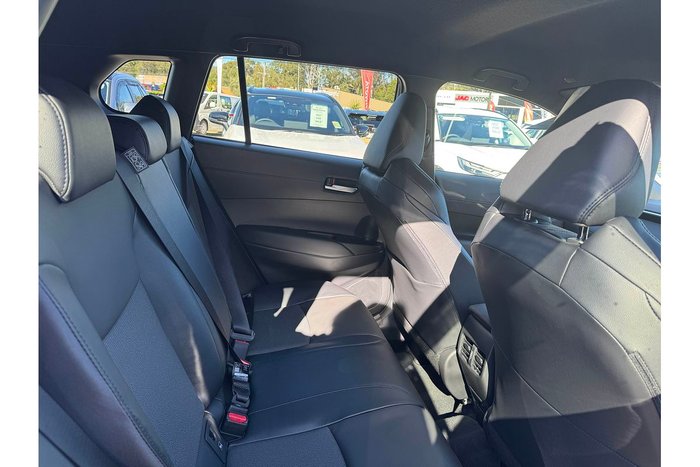2025 Toyota Corolla Cross GXL
