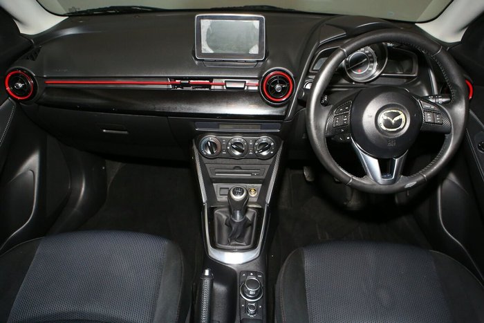 2016 Mazda 2 Maxx