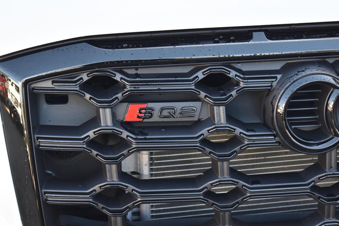 2023 Audi SQ2 