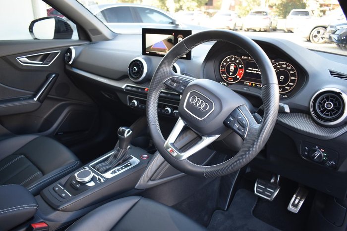 2023 Audi SQ2 
