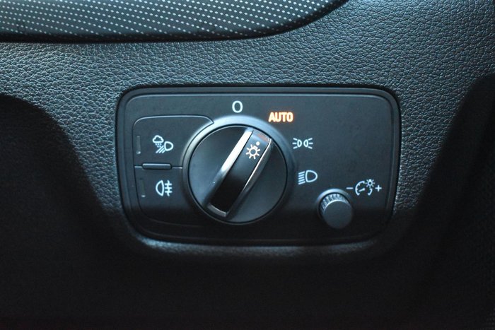 2023 Audi SQ2 