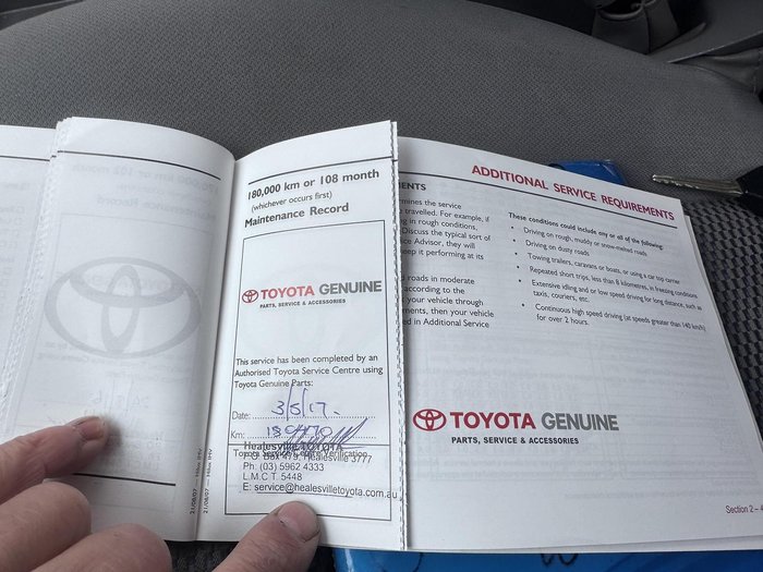 2007 Toyota Hilux SR KUN16R MY08 4x2 Glacier White