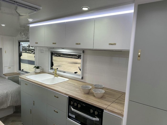 2025 Design RV Crx V7 21'6