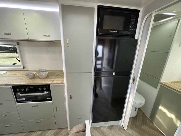 2025 Design RV Crx V7 21'6