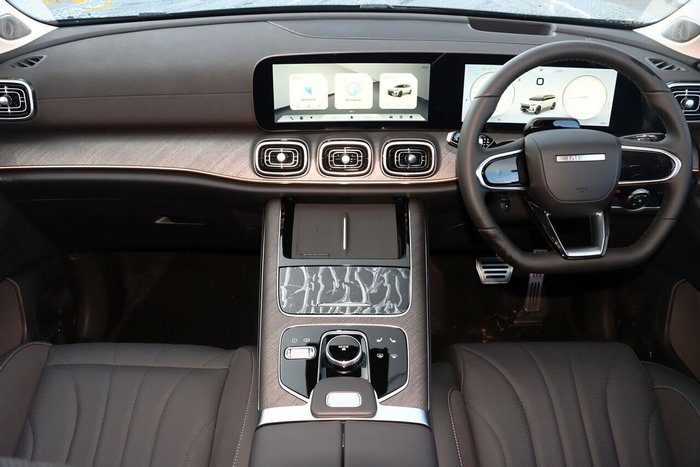 2025 Jaecoo J8 Track