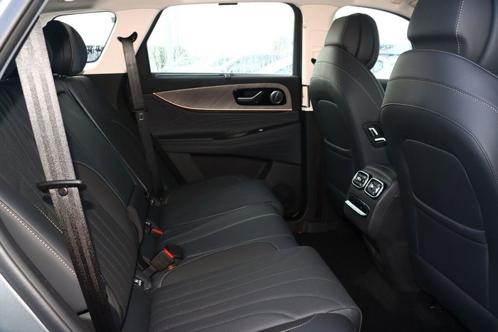 2025 Jaecoo J8 Track