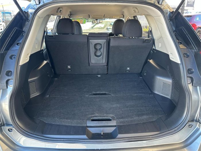 2018 Nissan X-TRAIL ST