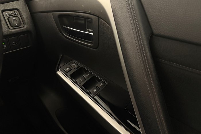 2022 Mitsubishi Pajero Sport GLX
