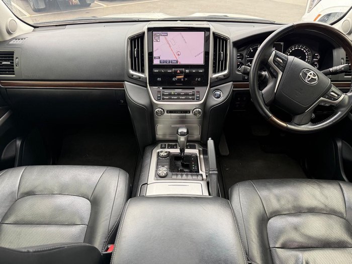 2020 Toyota Landcruiser Sahara