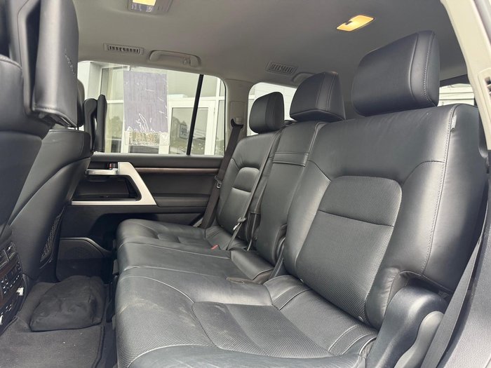2020 Toyota Landcruiser Sahara