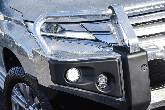 2022 Mitsubishi Pajero Sport GLX