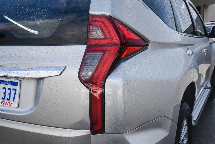 2022 Mitsubishi Pajero Sport GLX