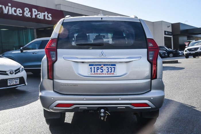 2022 Mitsubishi Pajero Sport GLX