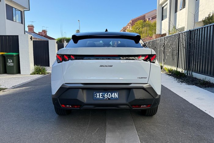 2025 Peugeot 3008 GT Premium Hybrid