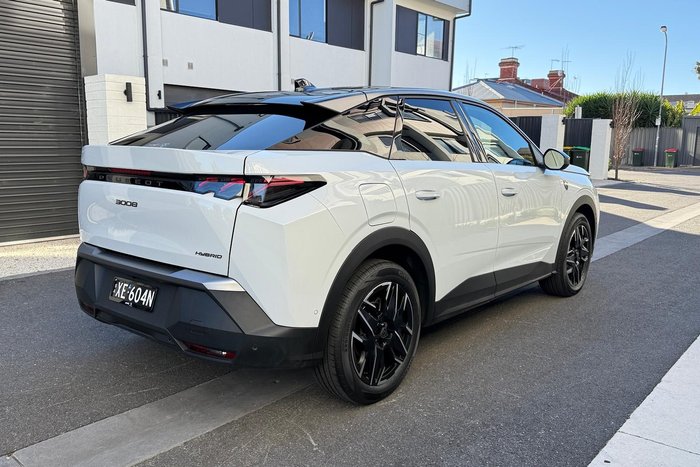 2025 Peugeot 3008 GT Premium Hybrid