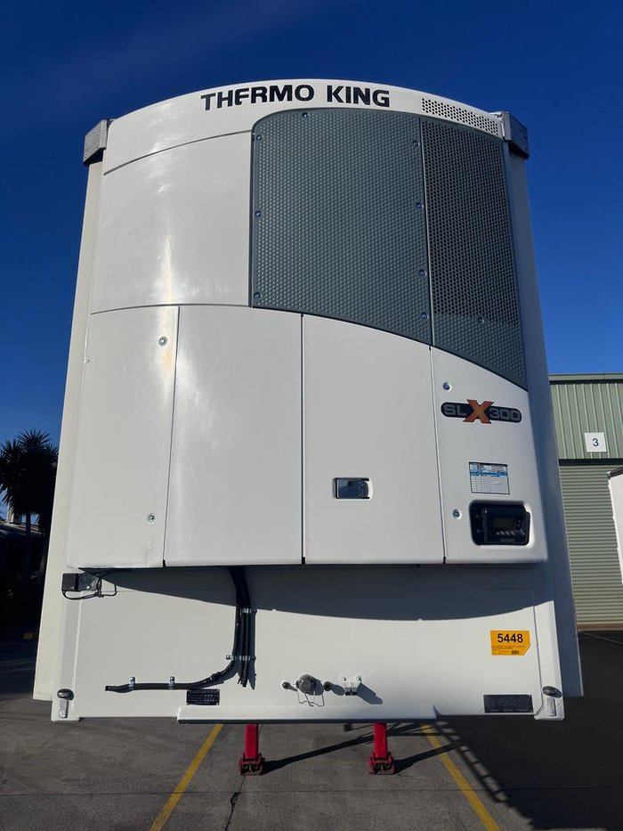 2012 Vawdrey St3 Lead A 12 Pallet Refrigerated Curtain Sider