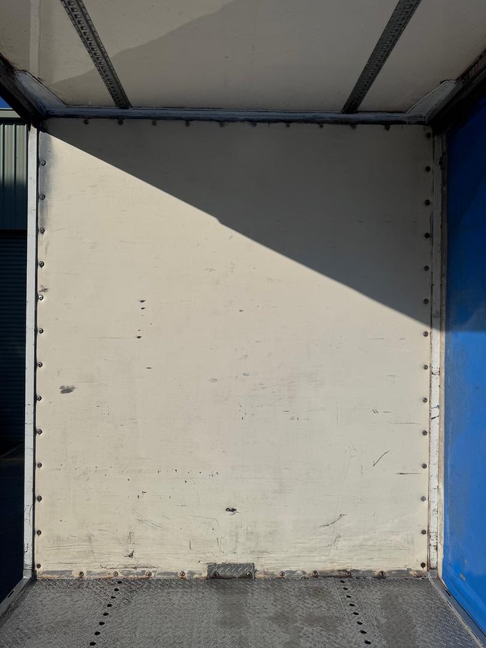 2012 Vawdrey St3 Lead A 12 Pallet Refrigerated Curtain Sider