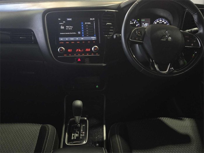 2020 Mitsubishi Outlander ES