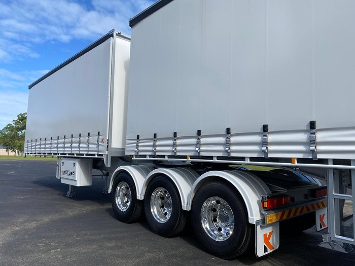 2024 Krueger 34 Pallet Straight Deck B Double