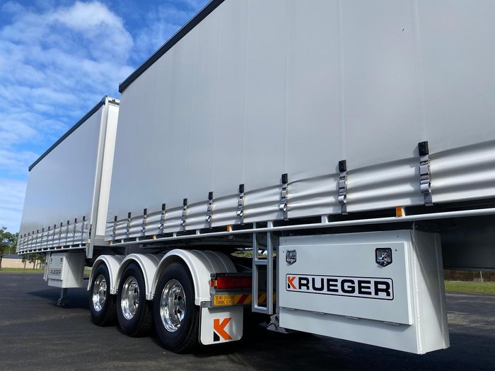 2024 Krueger 34 Pallet Straight Deck B Double