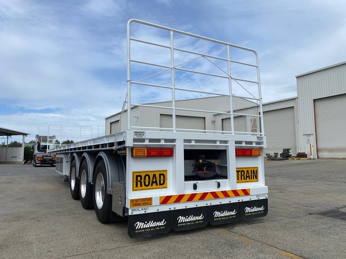 2026 Midland Tri Axle Flat T