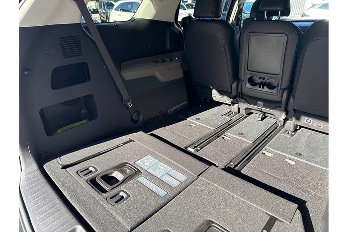 2025 Kia Carnival GT-Line HEV