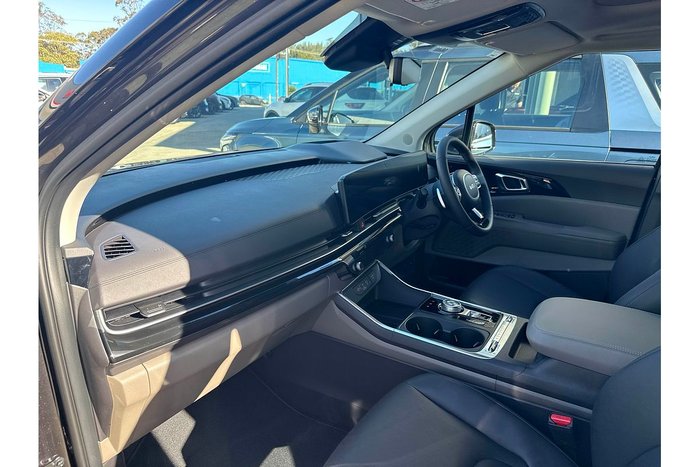 2025 Kia Carnival GT-Line HEV