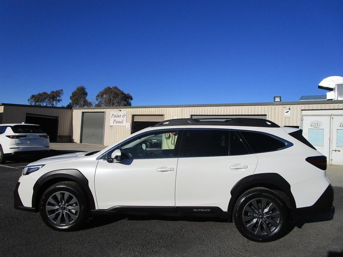 2022 Subaru Outback AWD