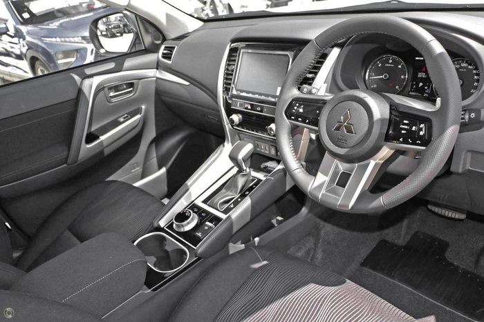 2024 Mitsubishi Pajero Sport GLS QG MY24 4X4 Dual Range White