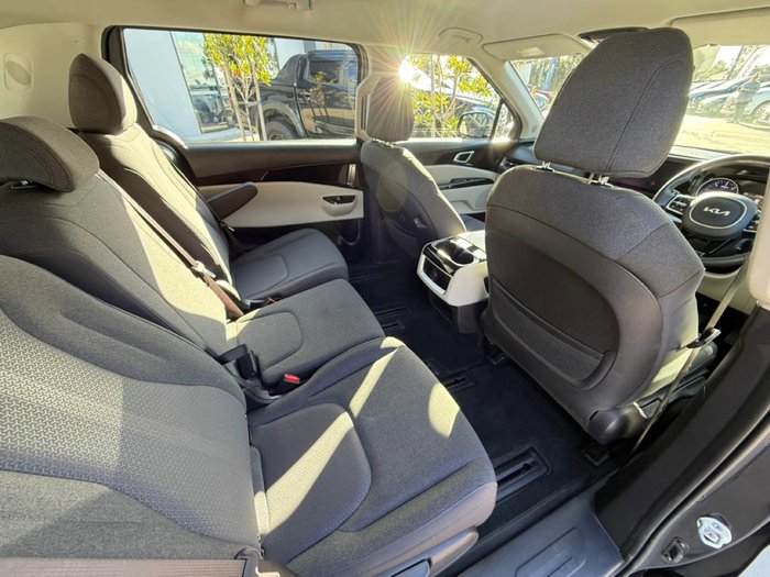 2023 Kia Carnival Si