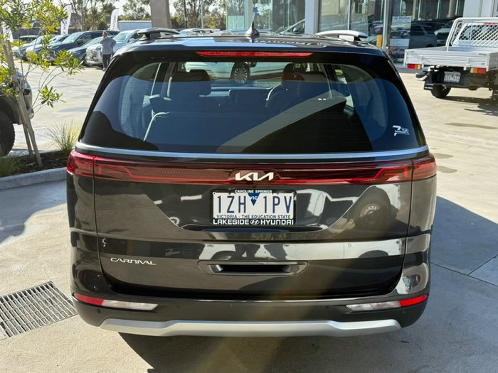 2023 Kia Carnival Si