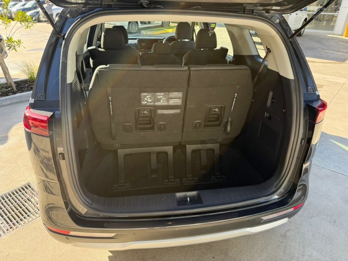 2023 Kia Carnival Si