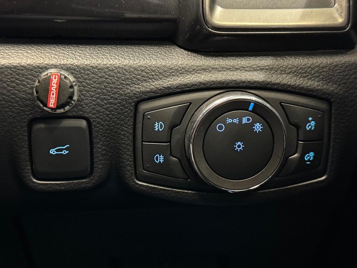 2019 Ford Everest Titanium